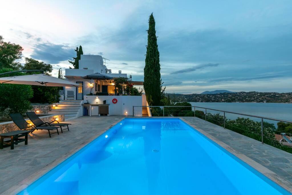 Retreat Villa By The Sea With Pool In Porto Heli Exterior photo
